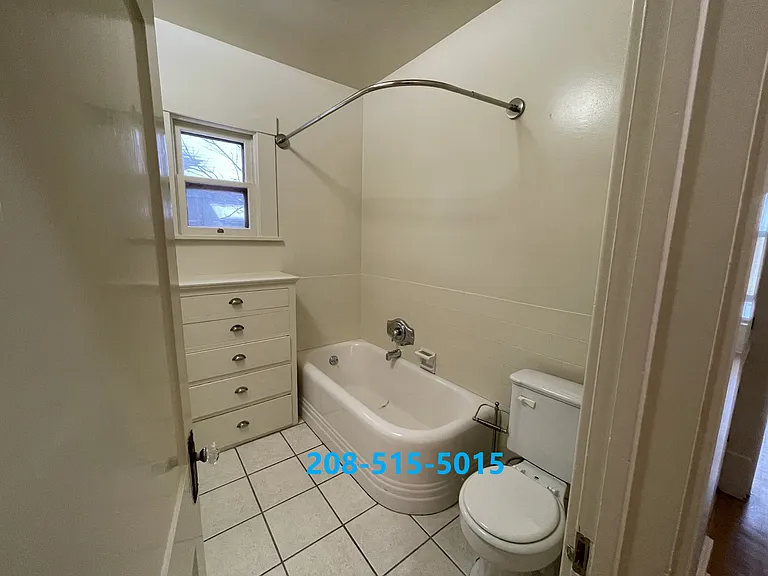 1306 N 14th St — Photo 7