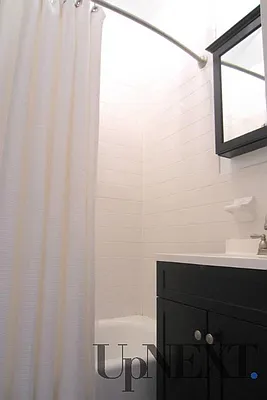 Rented by UpNext Real Estate | media 29