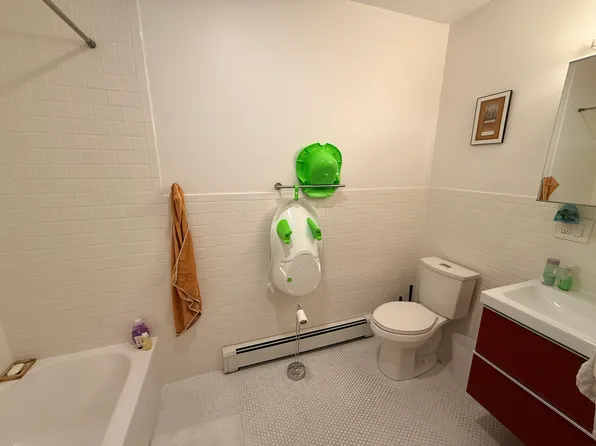 1360 Prospect Place image 12 of 18