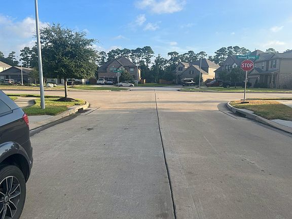 5th image of 15430 Mirror Creek Dr