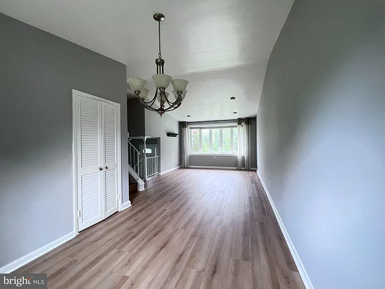 8407 Thornton Rd — Photo 5