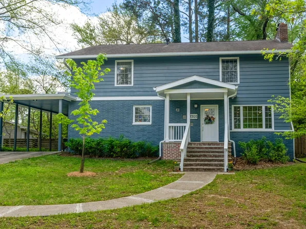 1305 W Tenney Dr, Carbondale, IL 62901