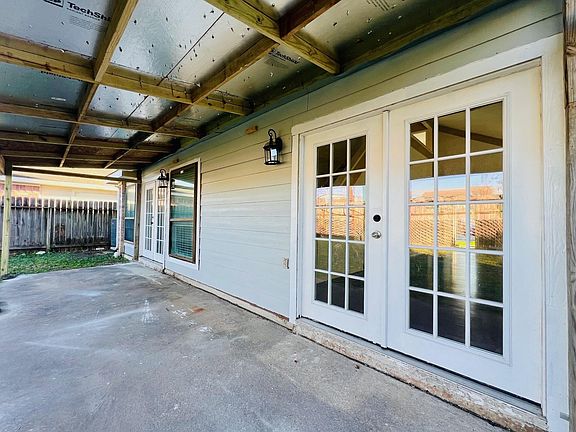 5th image of 11714 Spring Grove Dr