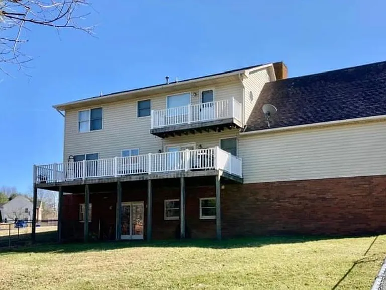 203 Cherokee Dr — Photo 27