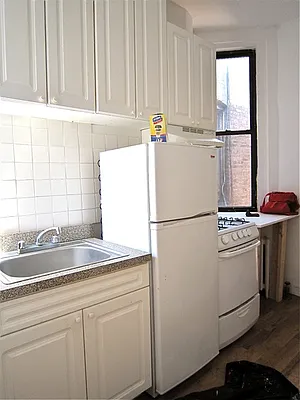 Rented by DSA Realty | media 28