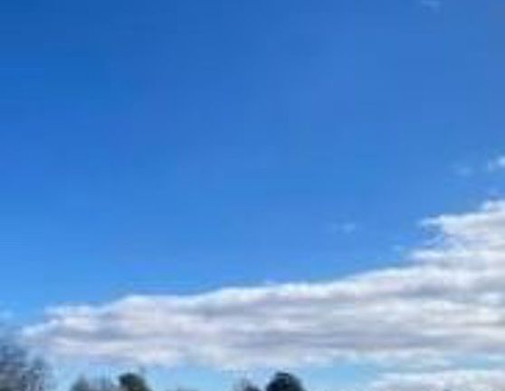 Exterior Neighborhood (street photo)