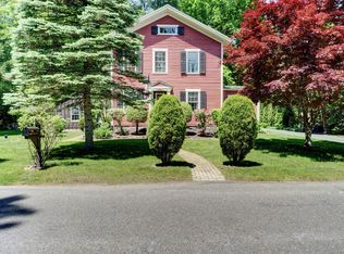 135 Old Burrville Rd, Torrington, CT 06790