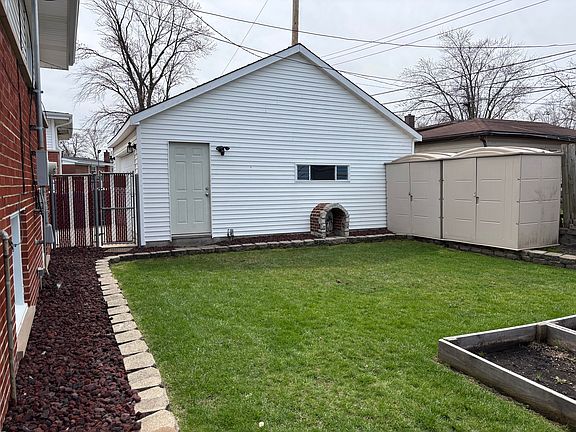 4th image of 326 N Arquilla Dr