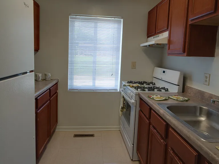 Cherrydale Apartments — Photo 21