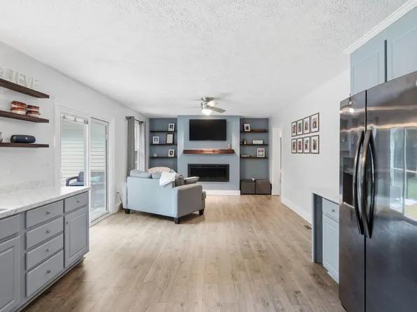 1925 Old Allensville Rd, Roxboro, NC 27574