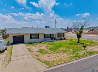 2425 Avenue A, Carlsbad, NM 88220