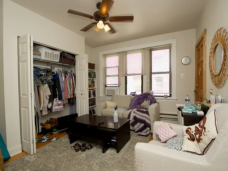 837 W Cornelia Ave #N3 — Photo 6
