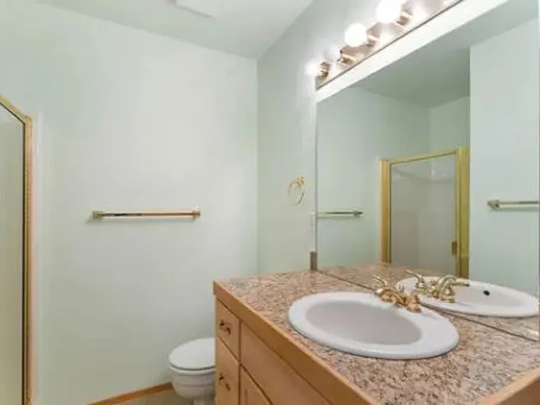 3025 S Cook St — Photo 22