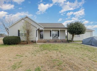 29 Jewel Ln, Four Oaks, NC 27524