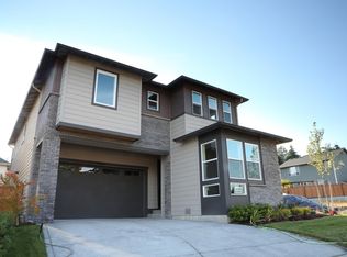13031 135th Pl NE, Kirkland, WA 98034