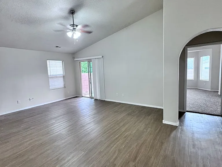 800 Prairie Sage Ct SW — Photo 4