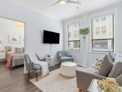 235 Sunrise Avenue #1007, Palm Beach, FL, 33480