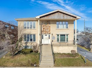 8806 Gerritsen Ave #1, Brookfield, IL 60513