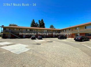 37847 Niles Blvd APT 16, Fremont, CA 94536