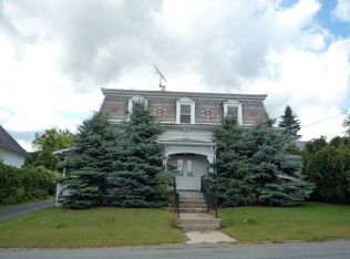 7 Flagg St, Saranac, NY 12981