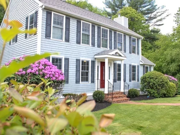 30 Cobblestone Rd, North Easton, MA 02356