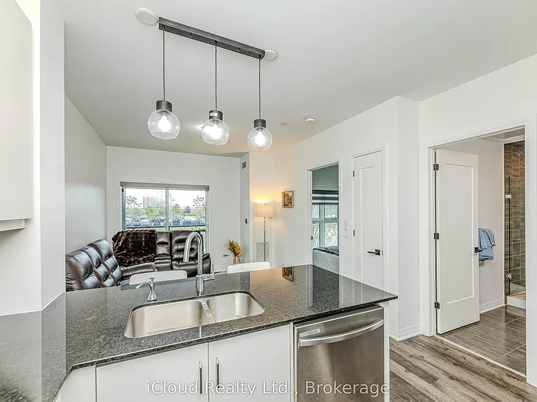 102 Grovewood Cmn #121 — Photo 33