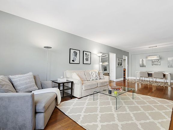 2nd image of 60 E 9th St APT 518