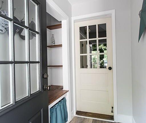 4th image of 9 Melcher St