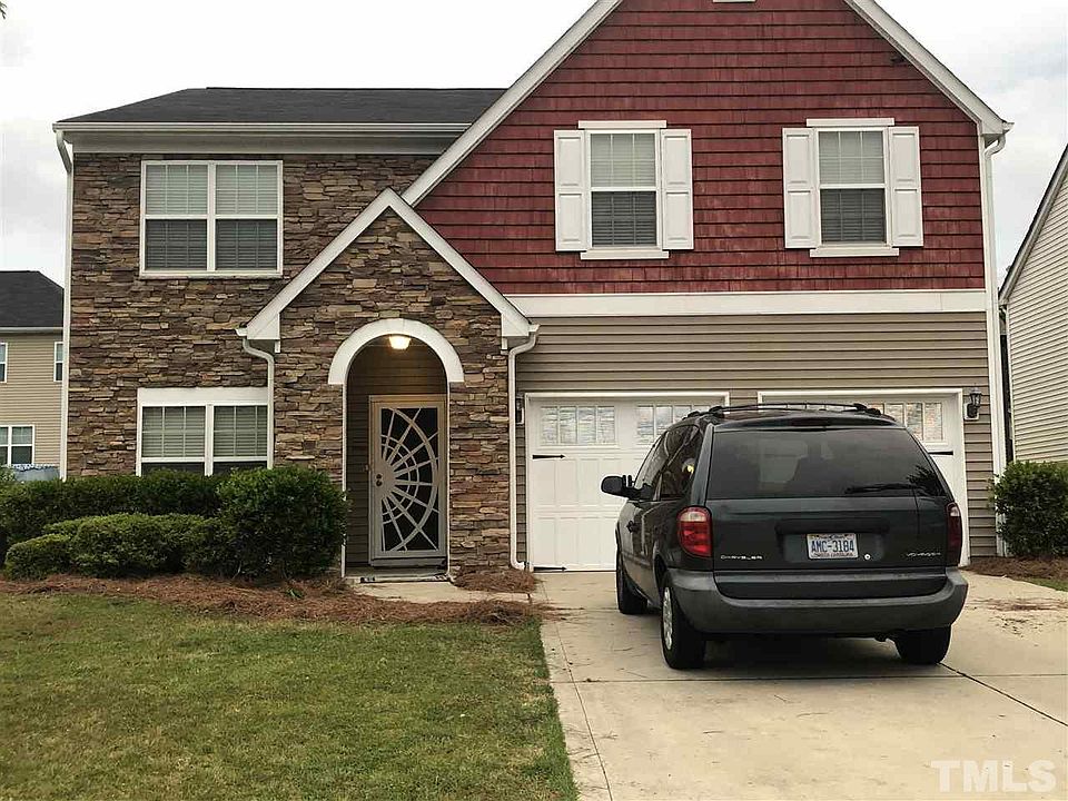 2nd image of 106 River Oak St