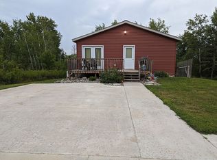 184 Evergreen Dr SW, Bagley, MN 56621