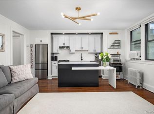 412 Munro Avenue #3J, Mamaroneck, NY 10543