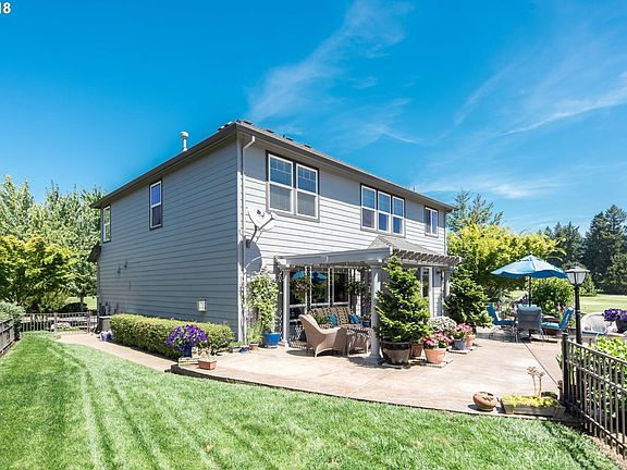 4th image of 368 Tukwila Dr