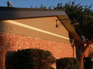 416 Georgia St SE, Albuquerque, NM 87108