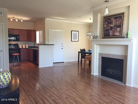 5th image of 1941 S Pierpont Dr #1006