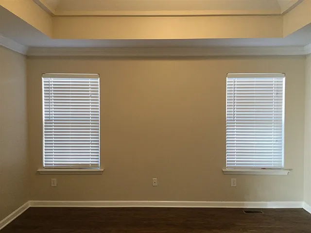 121 Luna Ln — Photo 11