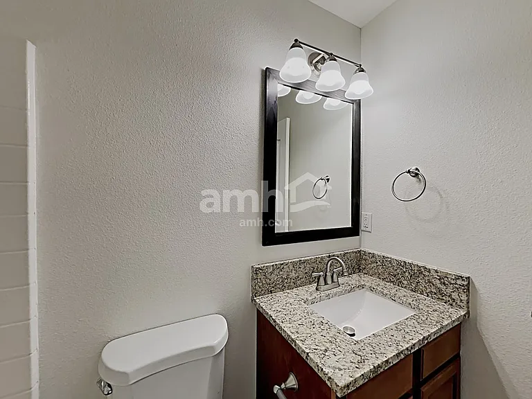 40 N Amanda Dr — Photo 13