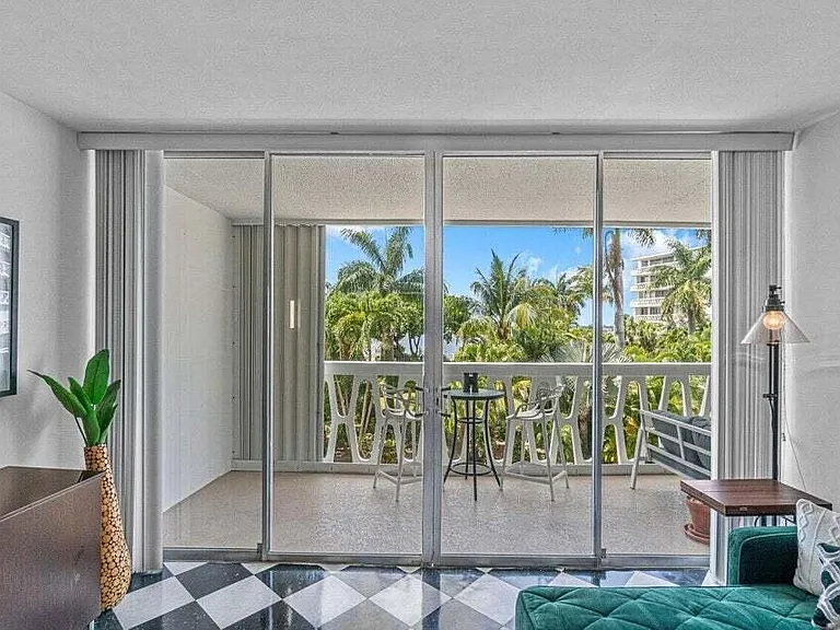 2505 S Ocean Blvd #303 — Photo 9