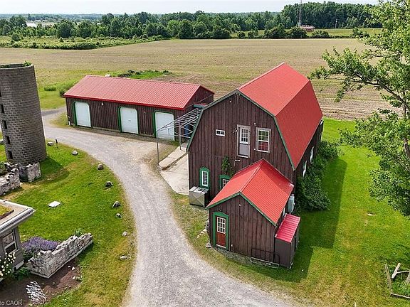 2nd image of 3749 Walker Rd