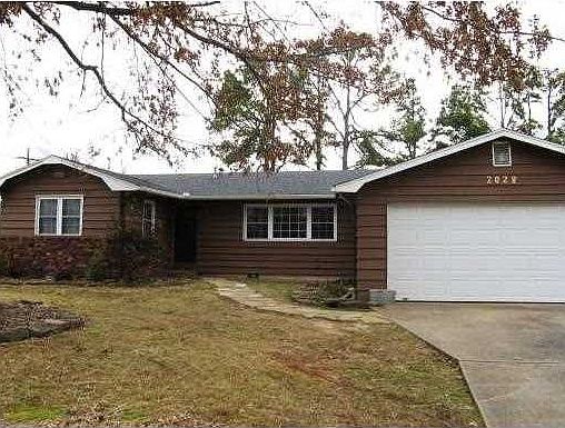 1st image of 2028 W Lawson St