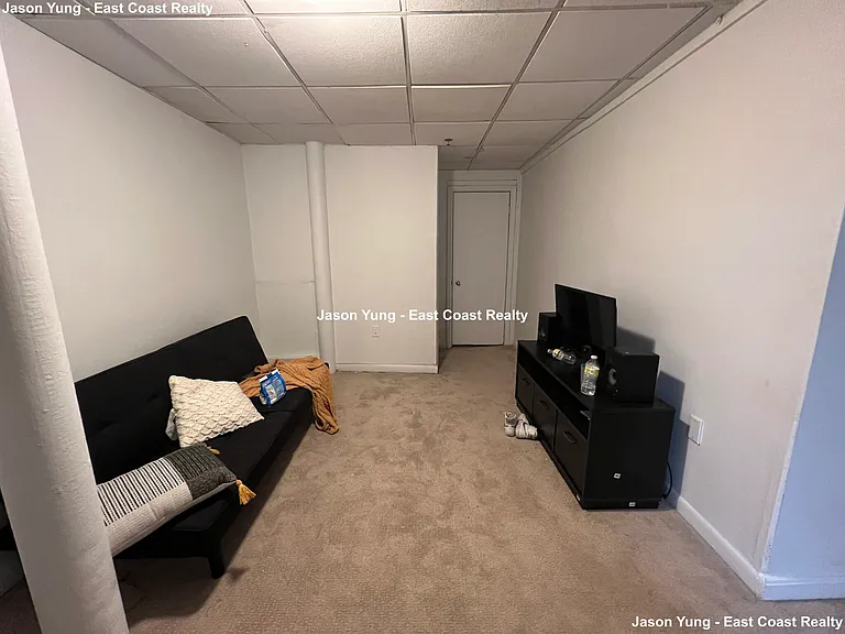 238 Hemenway St #B6 — Photo 10