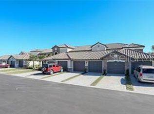 5674 Palmer Cir #204, Bradenton, FL 34211