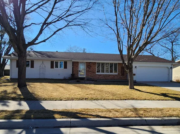 1108 5th Ave SW, Pipestone, MN 56164