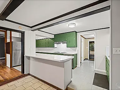 3 bed, 2065 sqft, $800 — Photo 4