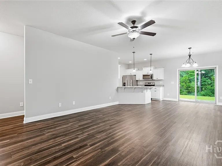 217 Timberlake Dr — Photo 5