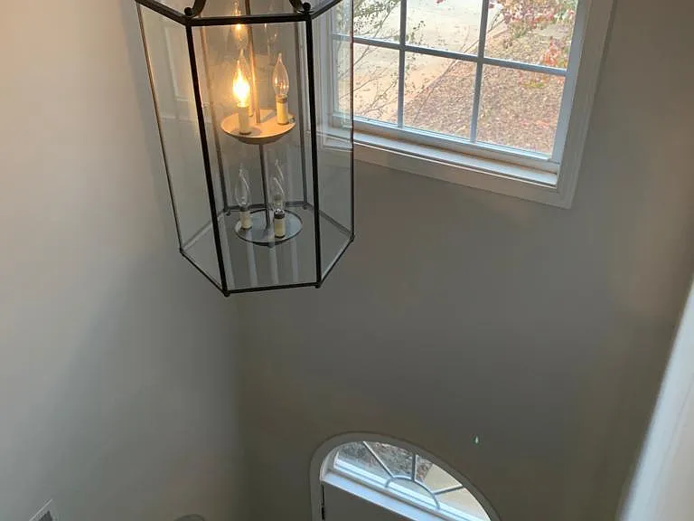 8012 Abington Dr — Photo 9