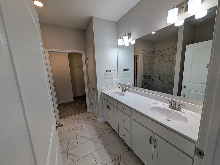250 Cloverbrook Way — Photo 26