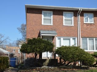 9219 S Forest Ave, Chicago, IL 60619