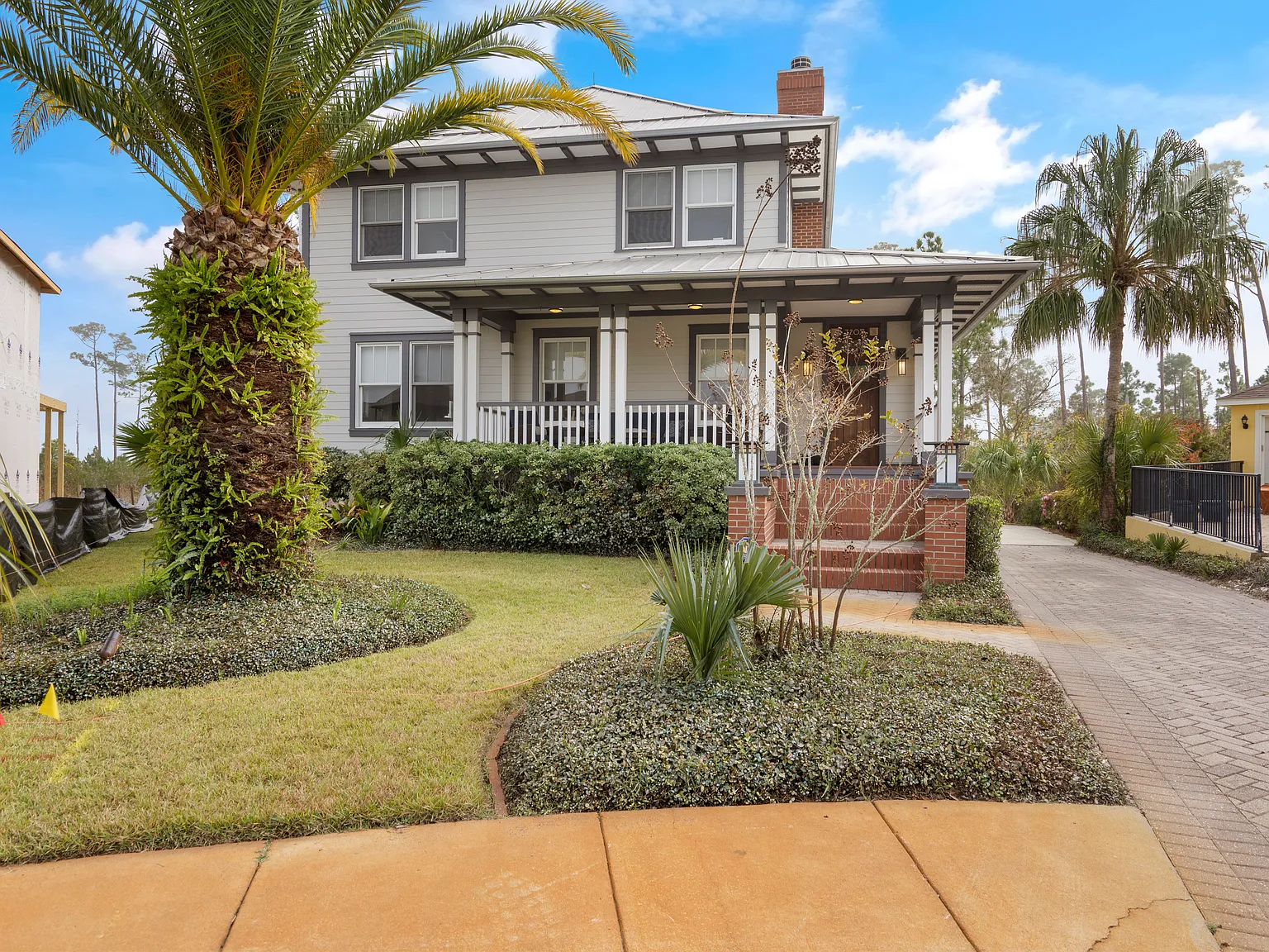 4 bed, 3.5 bath, 2858 sqft, $8,000 — Photo 4