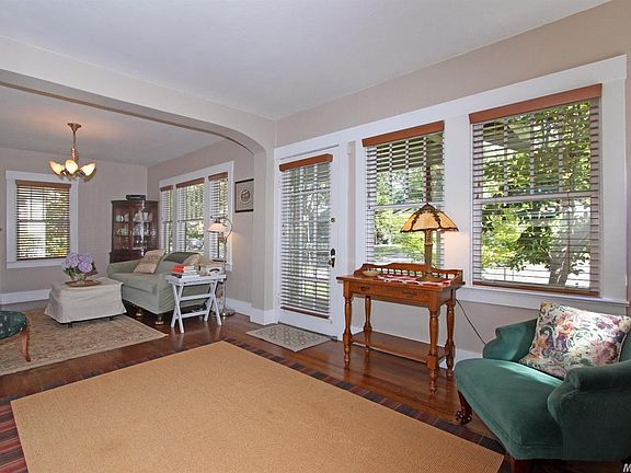 4th image of 1972 Vallejo Way