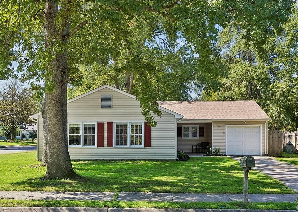 1st image of 9 Westmont Dr